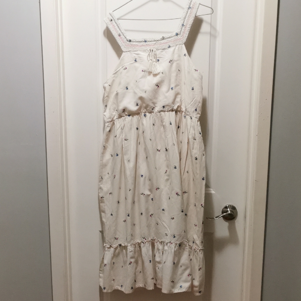 Blueberi Boulevard Cream Midi‎ Dress with Delicate Multicolor Floral Embroidery